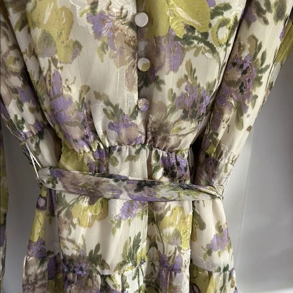 Adelyn Rae Floral V-Neck Dress Size XS - Picture 5 of 6